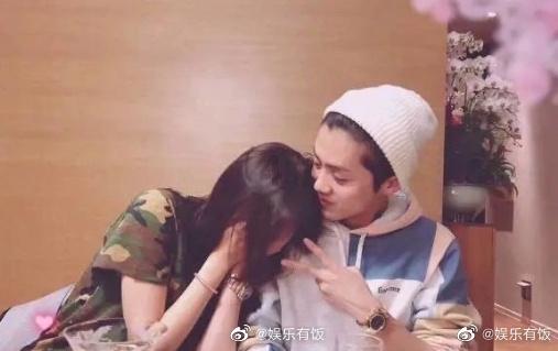 一见倾心男主父亲谁杀的游戏画面