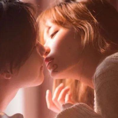 大学生2000块生活费，还天天哭穷，妈妈问：钱都哪去了？