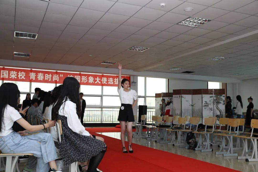 美国一联邦上诉法院拒绝重新审理一项针对特朗普的禁言令