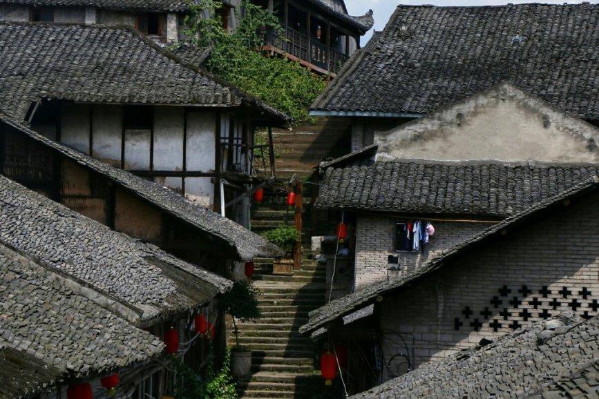 解惑58,尽在专家建议两三个小时换一次卫生巾,在选用卫生巾的时候该注意些什么?问答交流平台
